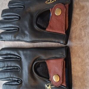 Maroon Bell Leather Gloves Black Brown  Medium